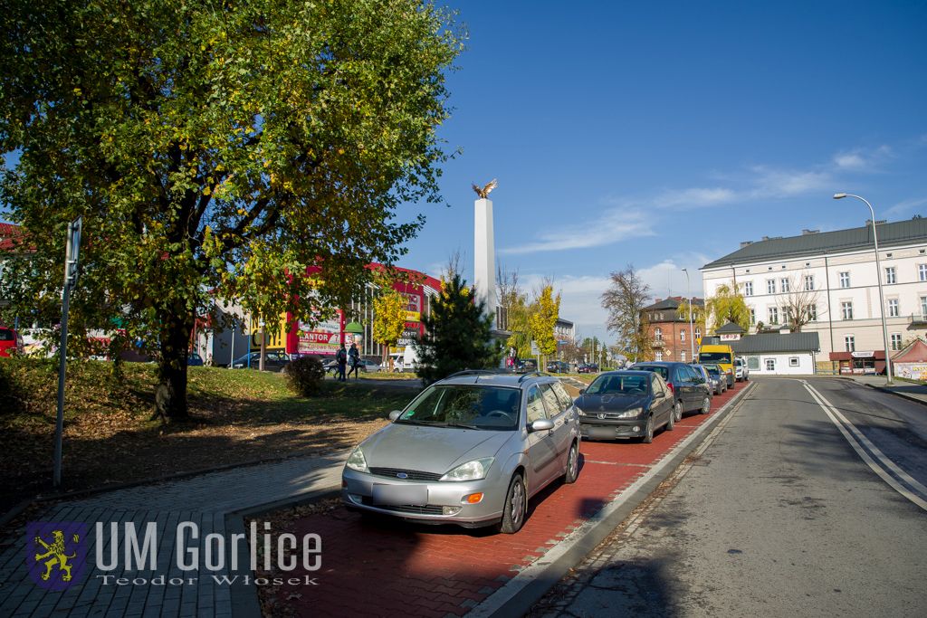Zdjęcie do projektu Zwiększenie bezpieczeństwa w ruchu drogowym wraz z budową miejsc parkingowych przy ulicy Słowackiego